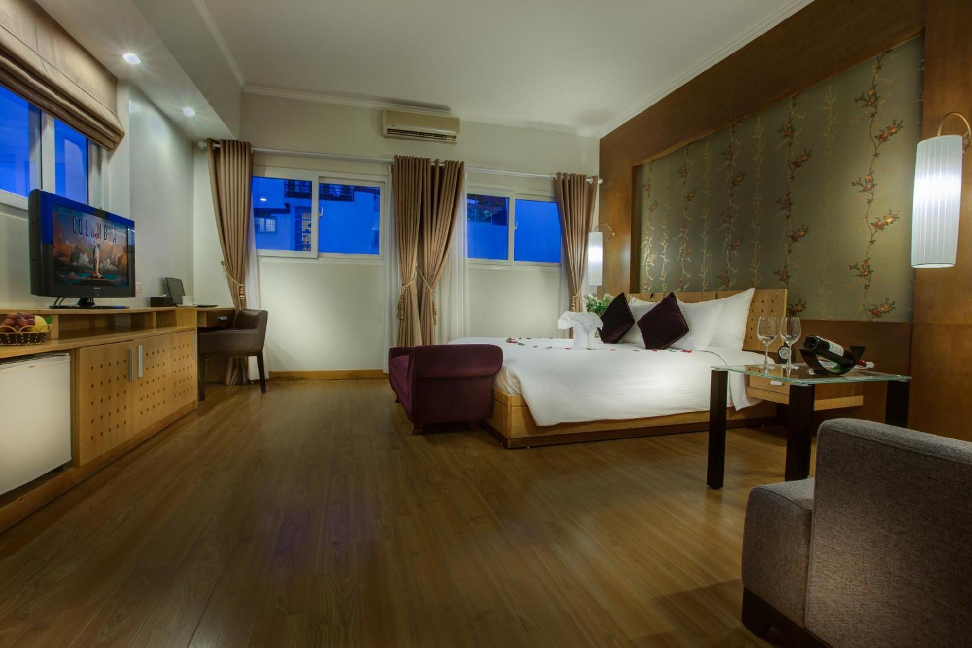 Eliana Ruby Hotel & Travel Ханой Номер фото