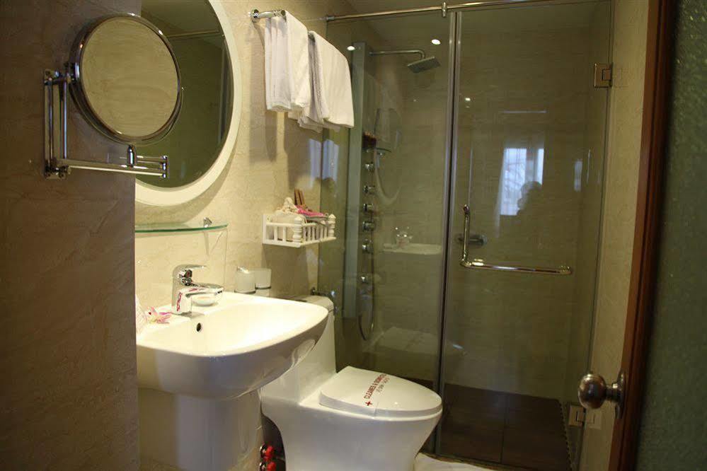 Eliana Ruby Hotel & Travel Ханой Экстерьер фото